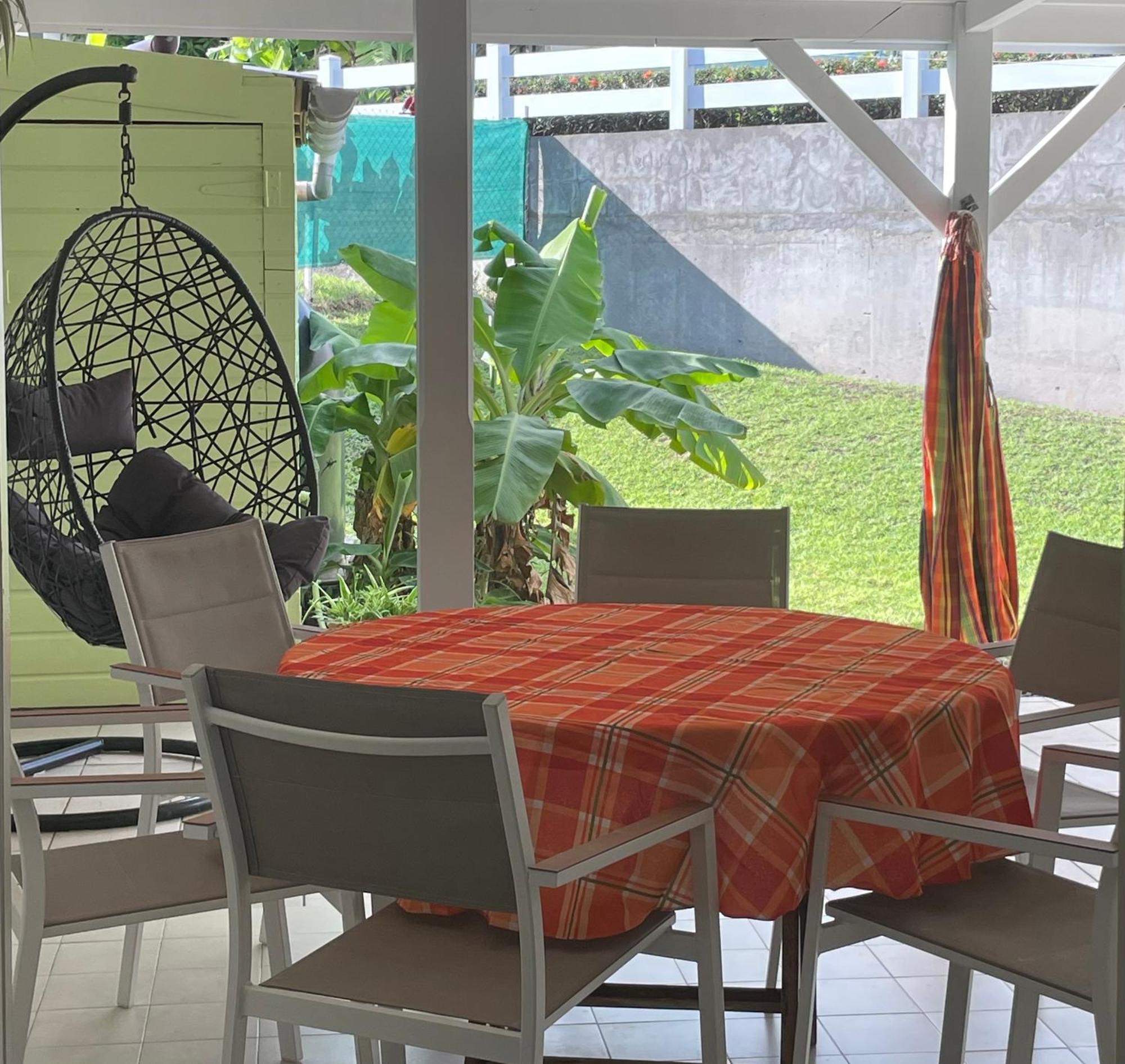 Villa Caraibes Сент-Люс Экстерьер фото